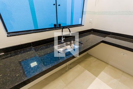 Pia de casa à venda com 3 quartos, 131m² em Vila Clarice, Santo André