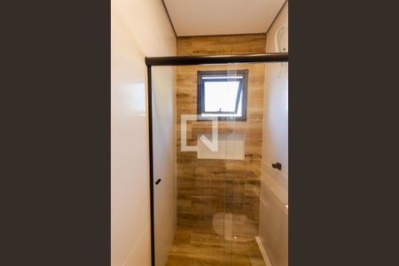 Casa à venda com 131m², 3 quartos e 2 vagas Casa à venda com 131m², 3 quartos e 2 vagasBanheiro da Suíte