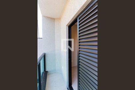 Casa à venda com 131m², 3 quartos e 2 vagas Casa à venda com 131m², 3 quartos e 2 vagasVaranda Quarto 3 suíte