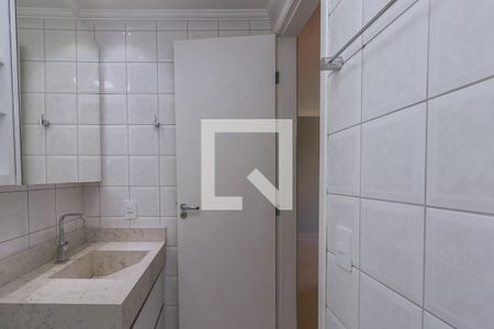 Apartamento para alugar com 67m², 2 quartos e 2 vagasBanheiro