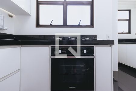 Apartamento para alugar com 67m², 2 quartos e 2 vagasCozinha