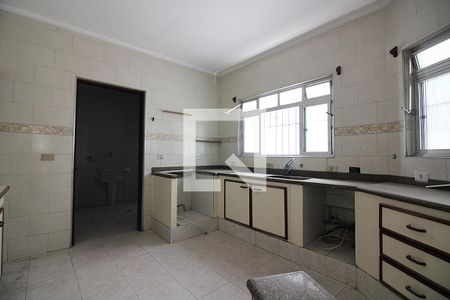 Casa para alugar com 216m², 4 quartos e 4 vagasCozinha