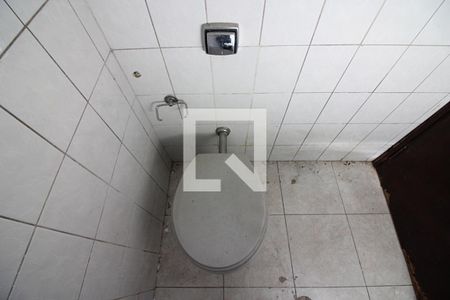 Casa para alugar com 216m², 4 quartos e 4 vagasBanheiro de serviço