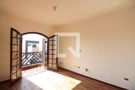 Casa para alugar com 216m², 4 quartos e 4 vagasQuarto 1 - Suíte