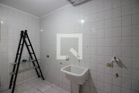 Casa para alugar com 216m², 4 quartos e 4 vagasÁrea de Serviço