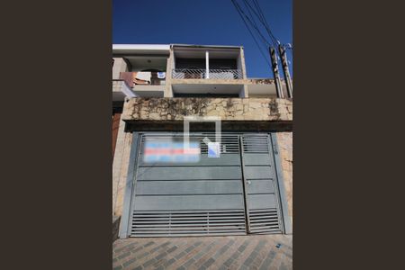 Casa para alugar com 216m², 4 quartos e 4 vagasFachada