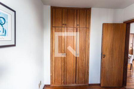 Apartamento à venda com 122m², 2 quartos e 1 vagaArmário do Quarto 2