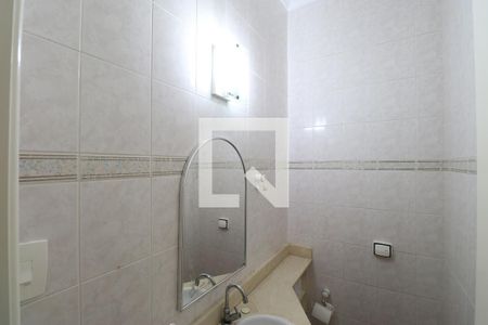 Lavabo de casa à venda com 3 quartos, 206m² em Vila Anglo Brasileira, São Paulo