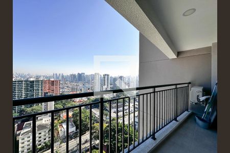Apartamento para alugar com 34m², 1 quarto e sem vagaSacada