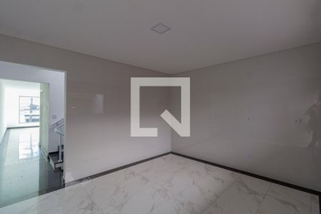 Casa à venda com 430m², 3 quartos e 4 vagas Casa à venda com 430m², 3 quartos e 4 vagasCozinha