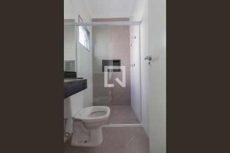 Casa à venda com 430m², 3 quartos e 4 vagas Casa à venda com 430m², 3 quartos e 4 vagasBanheiro Suíte 3