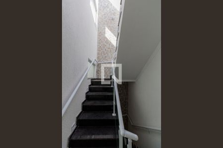 Casa à venda com 430m², 3 quartos e 4 vagas Casa à venda com 430m², 3 quartos e 4 vagasEscada