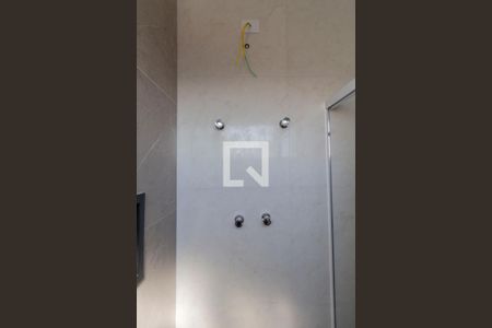 Casa à venda com 430m², 3 quartos e 4 vagas Casa à venda com 430m², 3 quartos e 4 vagasBanheiro Suíte 2