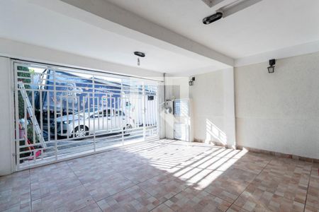 Apartamento à venda com 125m², 2 quartos e 2 vagas Apartamento à venda com 125m², 2 quartos e 2 vagasGaragem