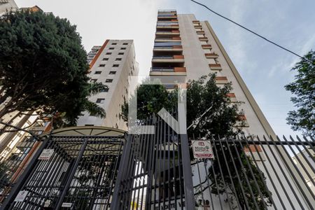 Apartamento à venda com 162m², 4 quartos e 3 vagasFachada