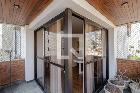 Apartamento à venda com 162m², 4 quartos e 3 vagasSacada da Sala