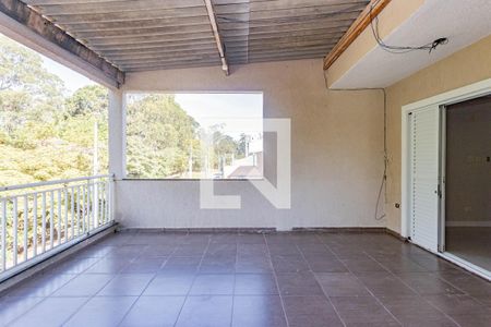 Casa à venda com 216m², 4 quartos e 2 vagas Casa à venda com 216m², 4 quartos e 2 vagasVaranda da Suíte