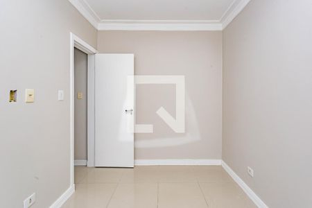 Casa à venda com 216m², 4 quartos e 2 vagas Casa à venda com 216m², 4 quartos e 2 vagasQuarto 3