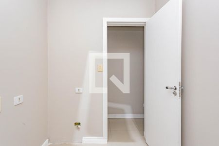 Casa à venda com 216m², 4 quartos e 2 vagas Casa à venda com 216m², 4 quartos e 2 vagasQuarto 1