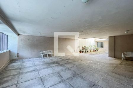 Apartamento à venda com 92m², 2 quartos e 1 vagaÁrea comum
