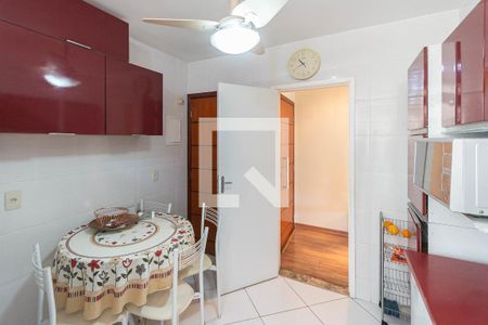 Apartamento à venda com 92m², 2 quartos e 1 vagaCozinha