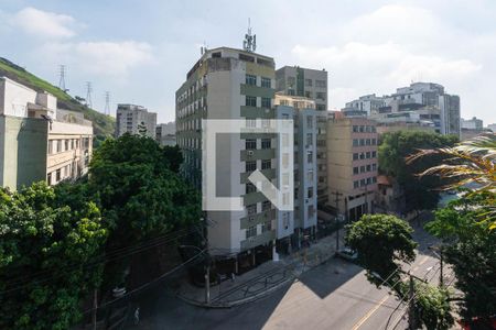 Apartamento à venda com 92m², 2 quartos e 1 vagaVista