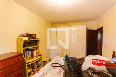 Casa à venda com 221m², 3 quartos e 6 vagasQuarto 2