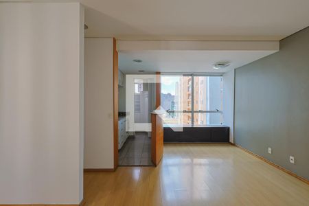 Sala de apartamento para alugar com 1 quarto, 60m² em Santo Agostinho, Belo Horizonte