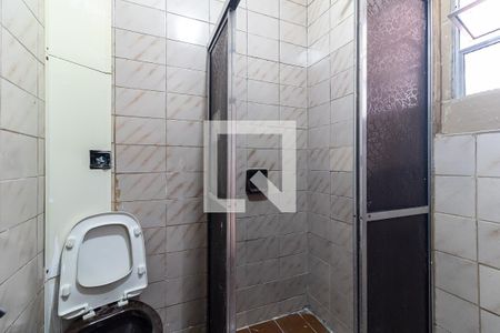 Casa à venda com 100m², 3 quartos e 1 vagaBanheiro 2