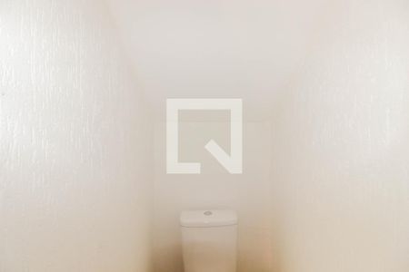 Casa à venda com 430m², 3 quartos e 5 vagas Casa à venda com 430m², 3 quartos e 5 vagasLavabo