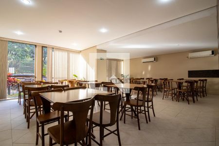 Apartamento à venda com 92m², 2 quartos e sem vagaÁrea comum