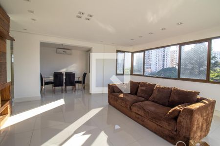 Sala de apartamento à venda com 2 quartos, 92m² em Passo da Areia, Porto Alegre