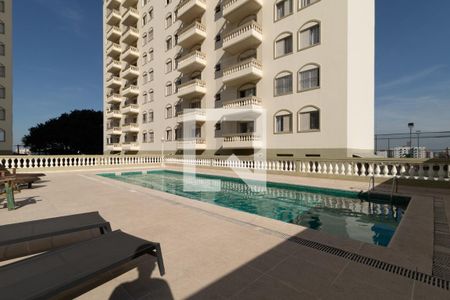 Apartamento à venda com 74m², 3 quartos e 1 vagaÁrea comum - Piscina