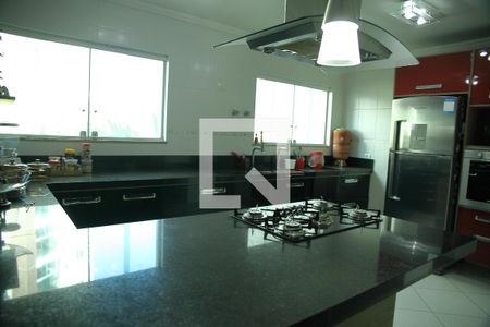 Casa à venda com 239m², 3 quartos e 4 vagasCozinha