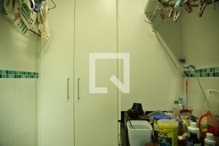 Casa à venda com 239m², 3 quartos e 4 vagasÁrea de Serviço