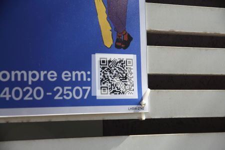 Casa à venda com 239m², 3 quartos e 4 vagasQr code
