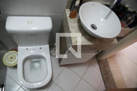 Casa à venda com 239m², 3 quartos e 4 vagasBanheiro de serviço