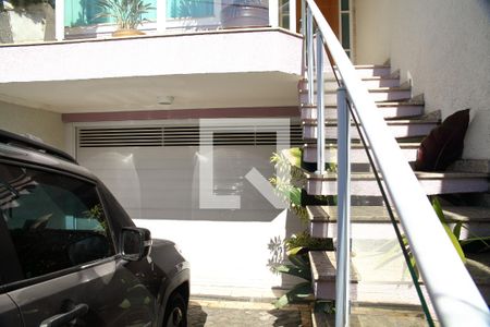 Casa à venda com 239m², 3 quartos e 4 vagasGaragem