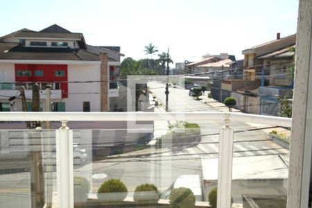 Casa à venda com 239m², 3 quartos e 4 vagasVista Suite 1