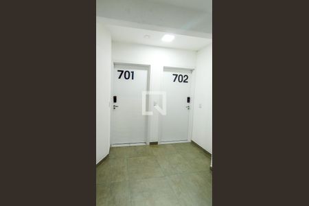 Porta do apartamento de kitnet/studio para alugar com 1 quarto, 30m² em Centro Histórico, Porto Alegre