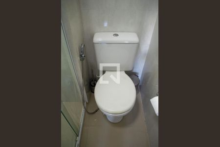 Apartamento à venda com 63m², 3 quartos e 2 vagas Apartamento à venda com 63m², 3 quartos e 2 vagasBanheiro 1