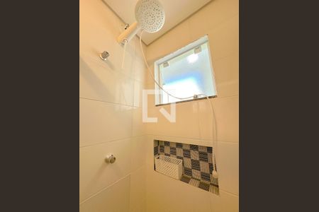 Banheiro de apartamento para alugar com 2 quartos, 80m² em Ingleses do Rio Vermelho, Florianópolis