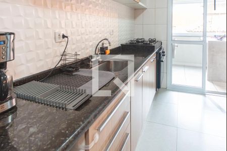 Apartamento à venda com 110m², 3 quartos e 2 vagasCozinha