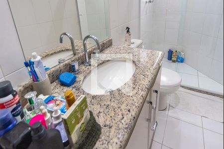 Apartamento à venda com 110m², 3 quartos e 2 vagasBanheiro