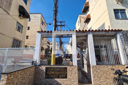 Apartamento à venda com 50m², 2 quartos e 2 vagas Apartamento à venda com 50m², 2 quartos e 2 vagasFachada do Condomínio com placa