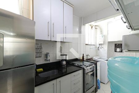 Apartamento à venda com 50m², 2 quartos e 2 vagas Apartamento à venda com 50m², 2 quartos e 2 vagasCozinha