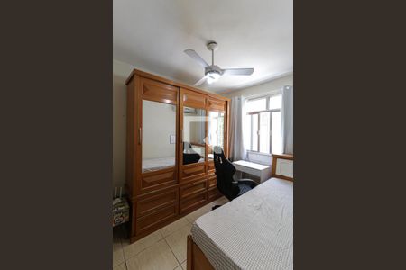 Apartamento à venda com 50m², 2 quartos e 2 vagas Apartamento à venda com 50m², 2 quartos e 2 vagasQuarto 2