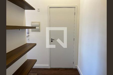Entrada de apartamento à venda com 1 quarto, 30m² em Perdizes, São Paulo