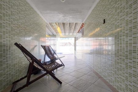 Casa para alugar com 112m², 2 quartos e 3 vagas Casa para alugar com 112m², 2 quartos e 3 vagasGaragem