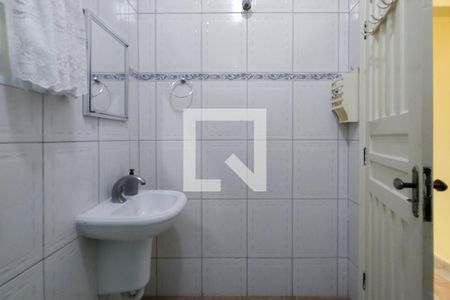 Casa para alugar com 112m², 2 quartos e 3 vagas Casa para alugar com 112m², 2 quartos e 3 vagasBanheiro